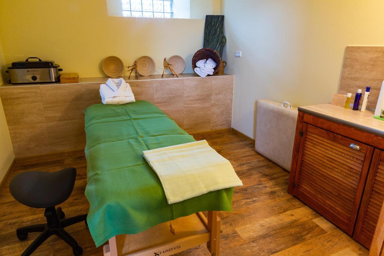 耶莱尼亚古拉 Kowalowe Skaly Spa&More酒店 外观 照片